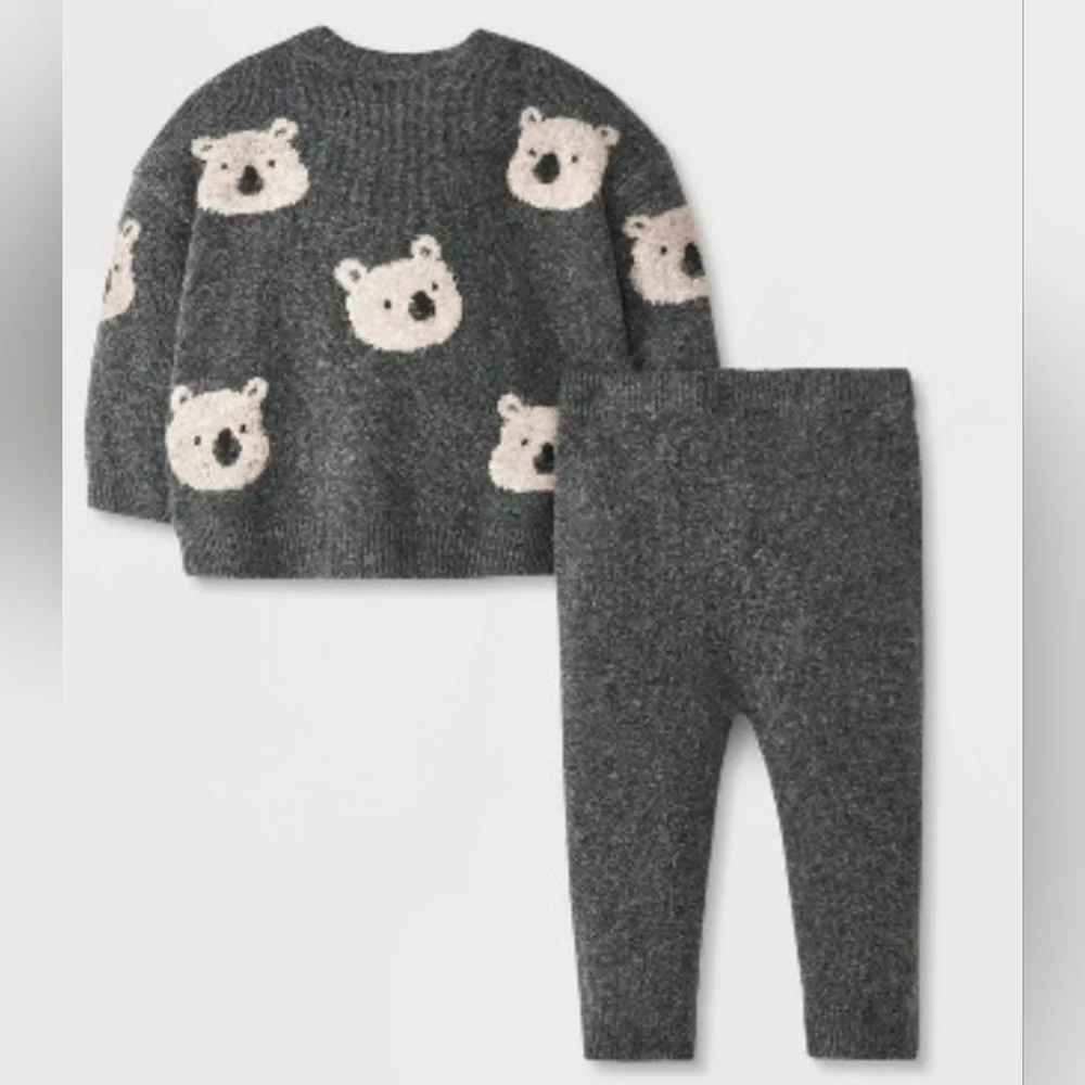 Gray Bear Pattern Sweater and Leggings Set